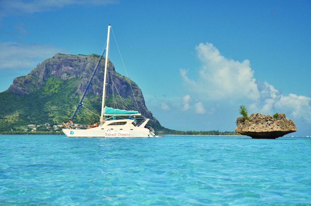 Catamaran Cruise East Coast