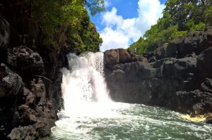 Tamarin Waterfalls Trek