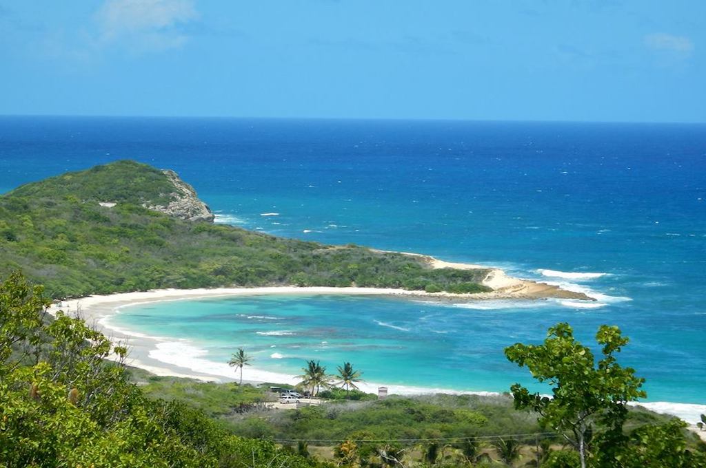 Island Tour South with Beach Stop