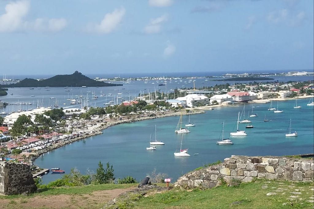 Island Tour with Beach Stop & Shopping - St. Martin